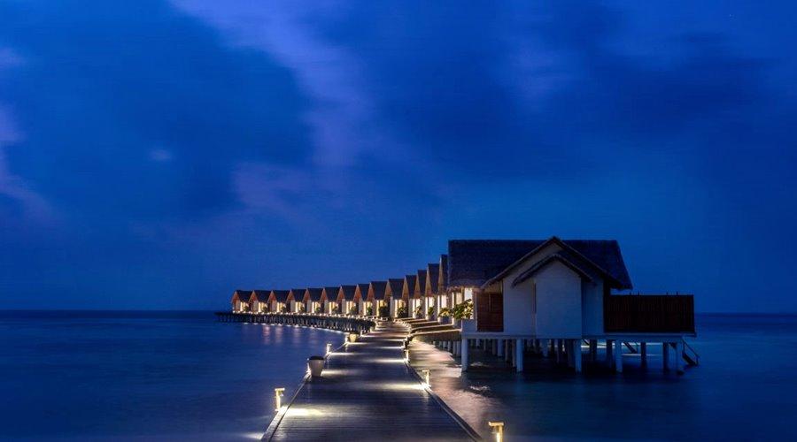 Furaveri Island Resort & Spa