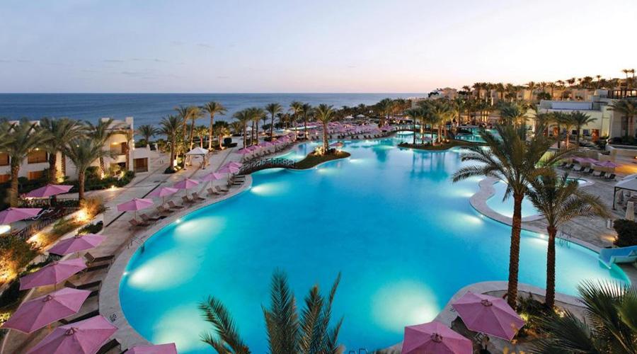 Grand Rotana Resort